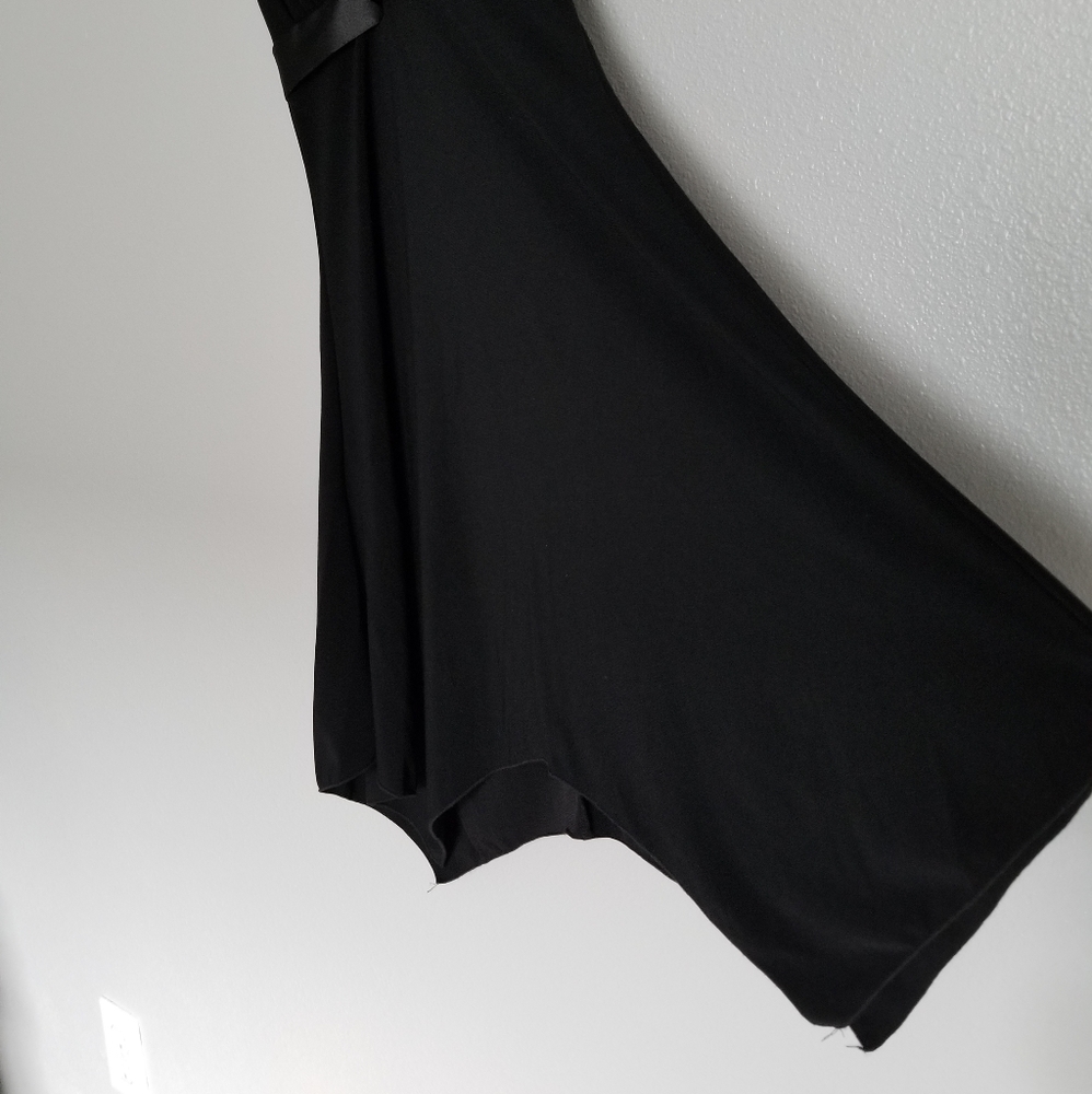 Black Shark bites Dress